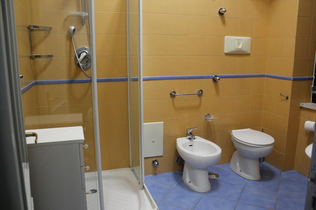 Ancelle Sorrento - Casa D'Accoglienza Hotell Castellammare di Stabia Exteriör bild