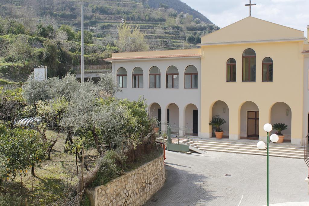 Ancelle Sorrento - Casa D'Accoglienza Hotell Castellammare di Stabia Exteriör bild