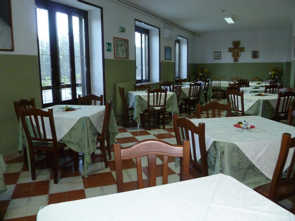 Ancelle Sorrento - Casa D'Accoglienza Hotell Castellammare di Stabia Exteriör bild